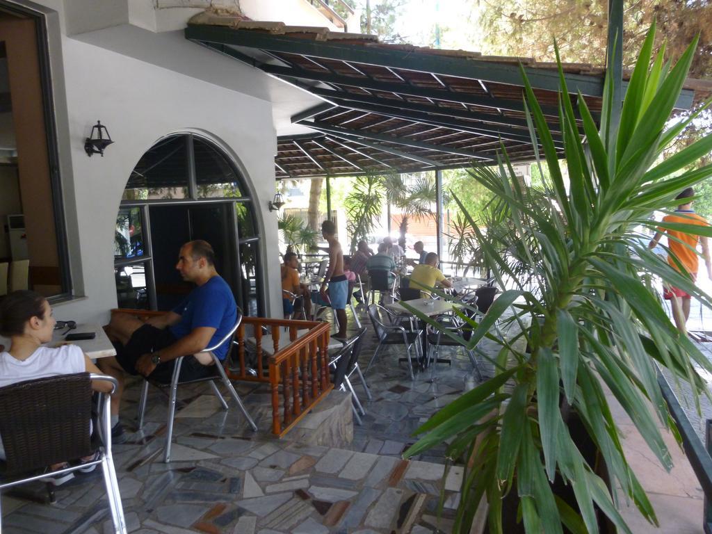 Joy Sarandë