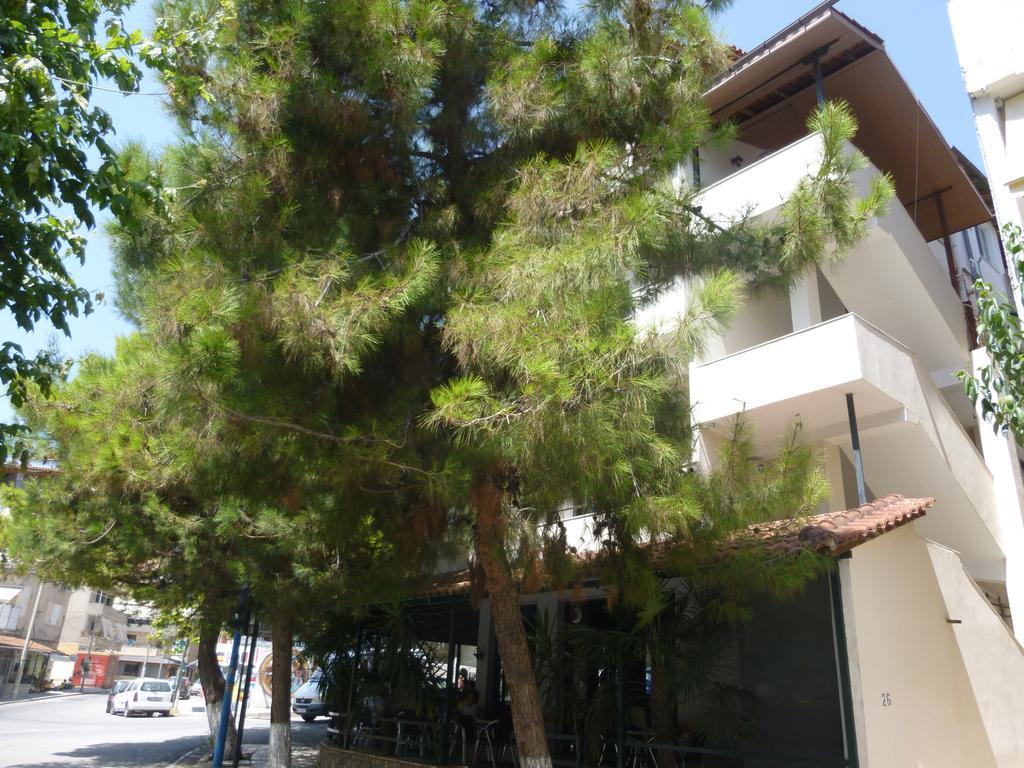 Joy Hotel 2*
